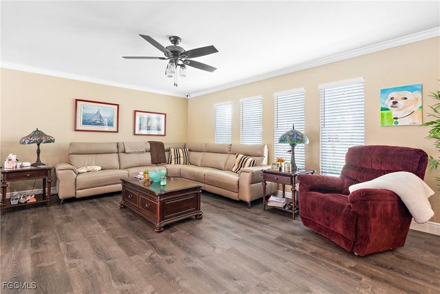 107 SE 39th ST, Cape Coral, FL 33904