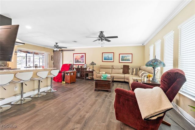 107 SE 39th ST, Cape Coral, FL 33904