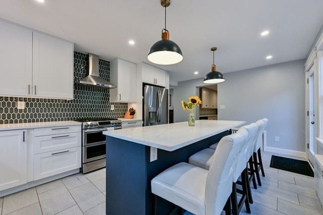28 Elm St, Norton, MA 02766
