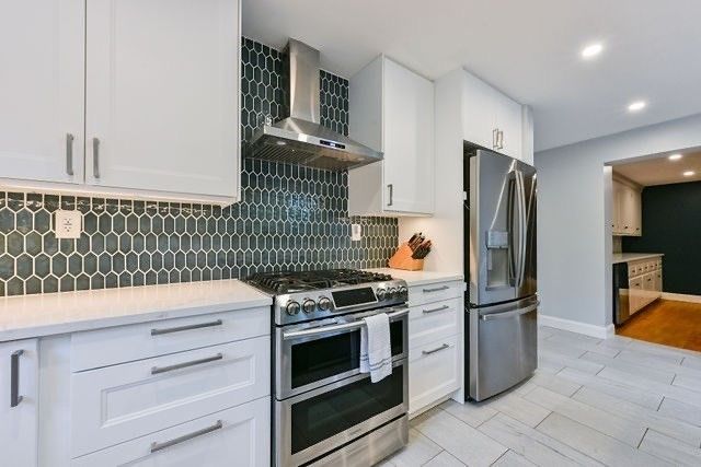 28 Elm St, Norton, MA 02766