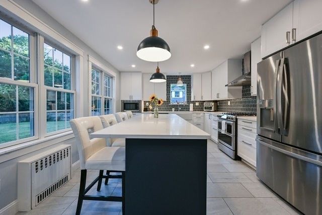 28 Elm St, Norton, MA 02766