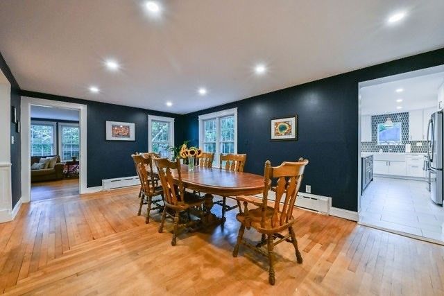 28 Elm St, Norton, MA 02766
