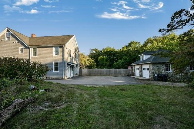 28 Elm St, Norton, MA 02766