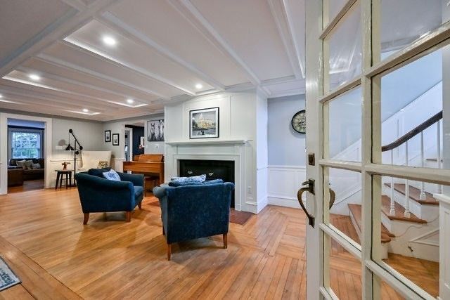 28 Elm St, Norton, MA 02766