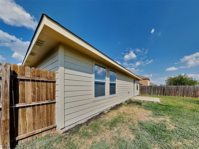 12613 Carpenter Lane, Rhome, TX 76078