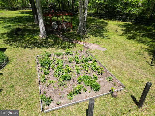 10418 CLIFF MILLS RD, Marshall, VA 20115