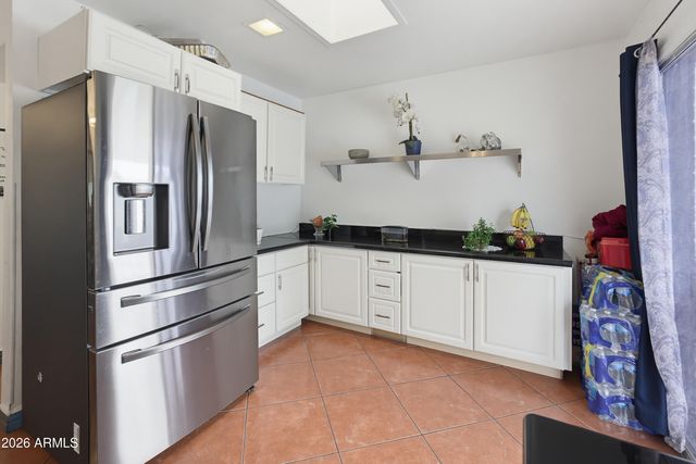 6732 W MEDLOCK Drive, Glendale, AZ 85303