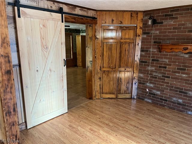 55558 Merrit Row, Bellaire, OH 43906
