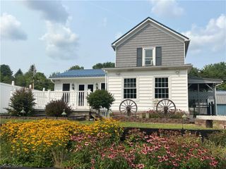 55558 Merrit Row, Bellaire, OH 43906