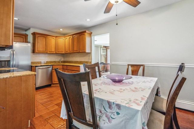 315 Fern Place, Bethpage, NY 11714