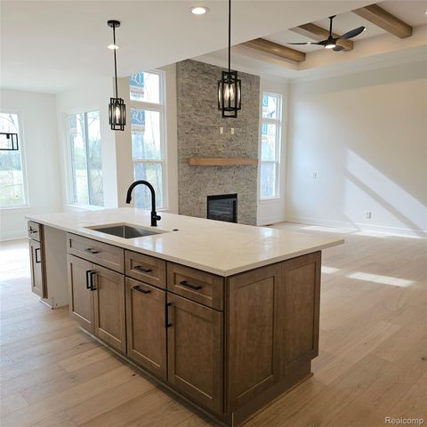 50691 Timberstone, Macomb Township, MI 48042