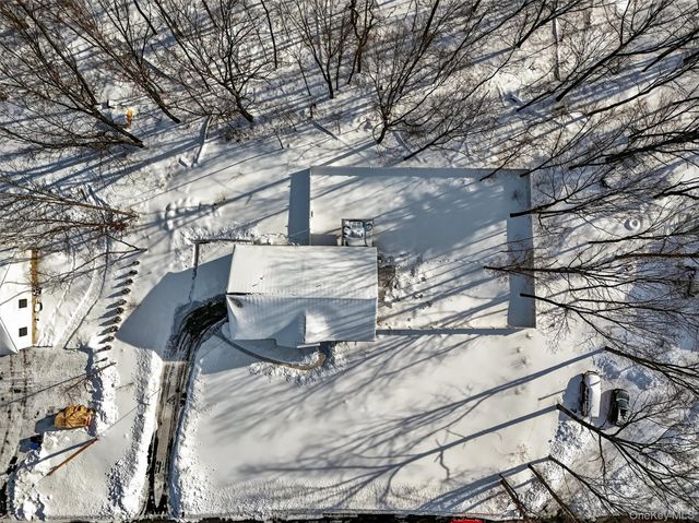 31 Greenshire Way, Walden, NY 12586