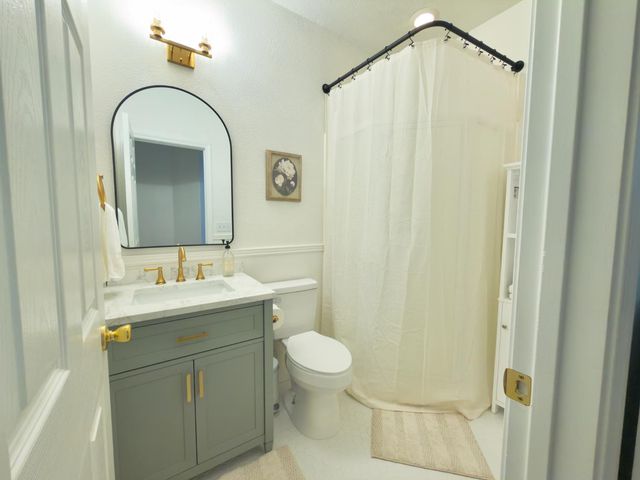 1416 Cypress Run Dr, Stockton, CA 95209