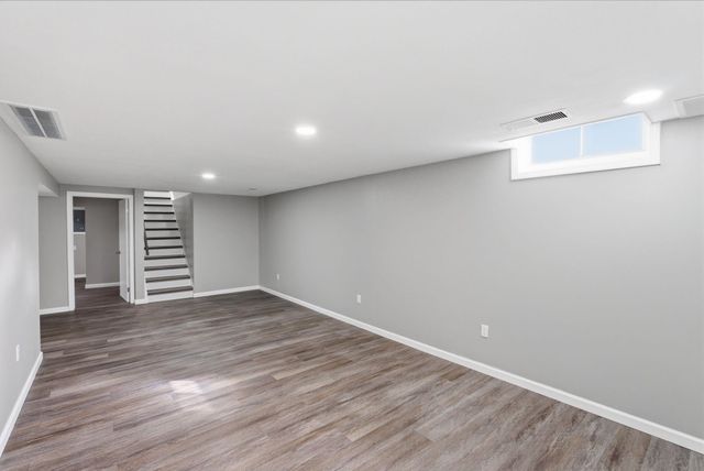6720 E Zimmerly St, Wichita, KS 67207