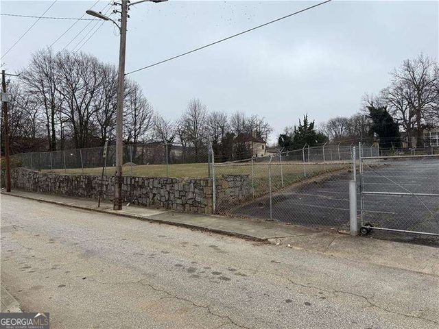 872 T P Burruss Sr Drive SW, Atlanta, GA 30314