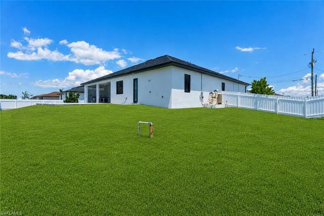 4328 NW 32nd LN, Cape Coral, FL 33993