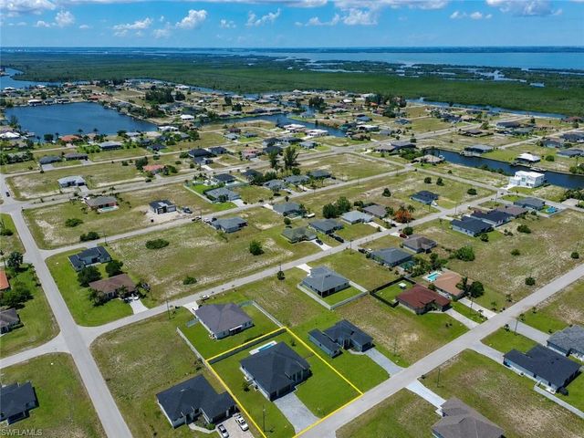 4328 NW 32nd LN, Cape Coral, FL 33993