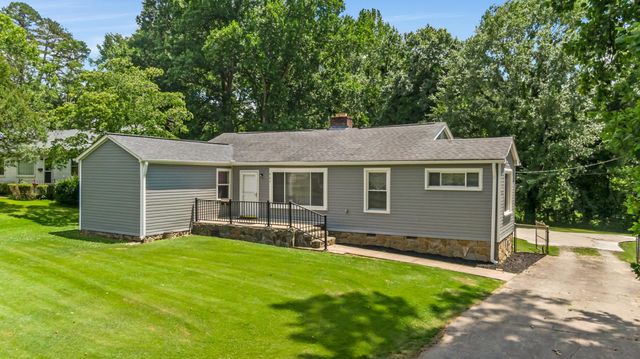 403 E Shore Drive, Spartanburg, SC 29302