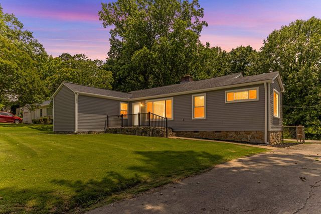 403 E Shore Drive, Spartanburg, SC 29302