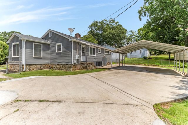 403 E Shore Drive, Spartanburg, SC 29302