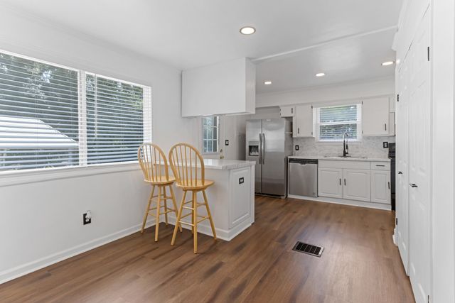 403 E Shore Drive, Spartanburg, SC 29302