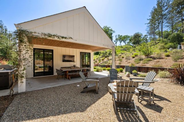2865 Bristol Rd, Kenwood, CA 95452