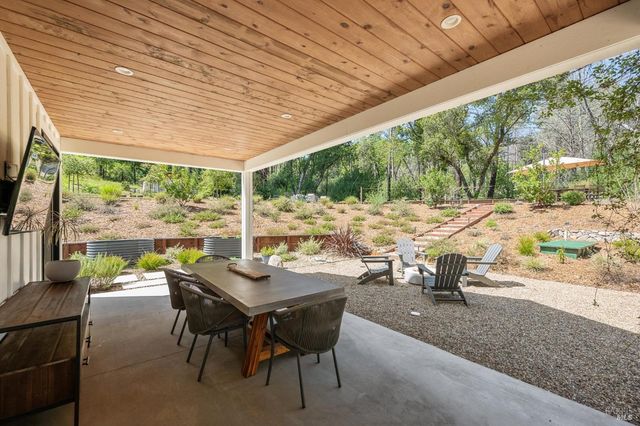 2865 Bristol Rd, Kenwood, CA 95452