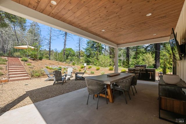 2865 Bristol Rd, Kenwood, CA 95452