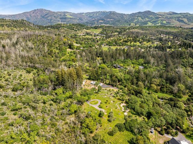 2865 Bristol Rd, Kenwood, CA 95452