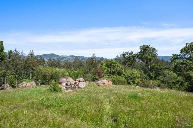 2865 Bristol Rd, Kenwood, CA 95452