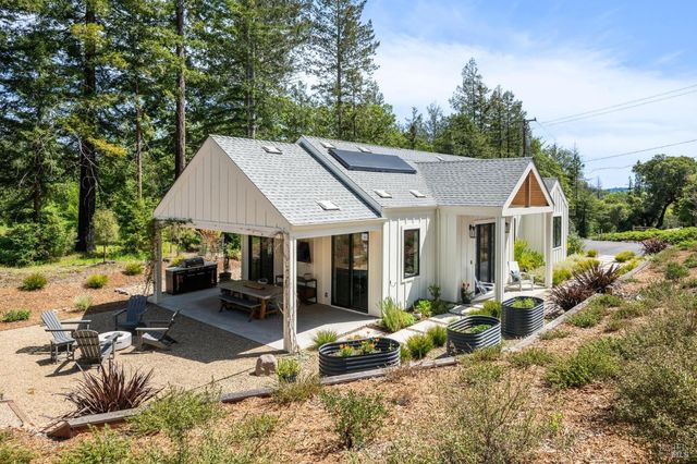 2865 Bristol Rd, Kenwood, CA 95452