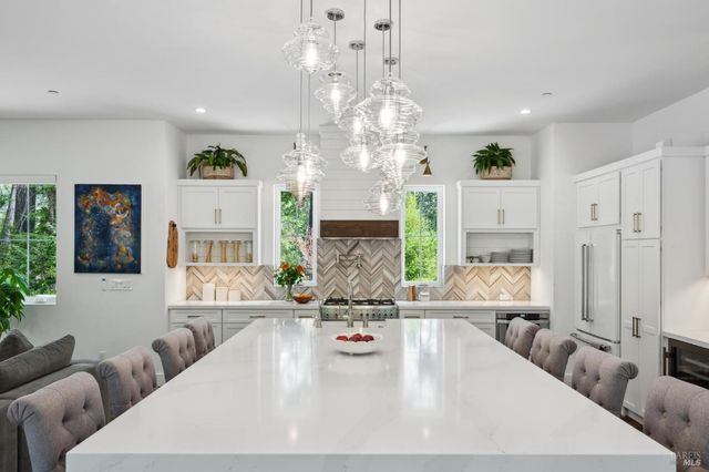 2865 Bristol Rd, Kenwood, CA 95452