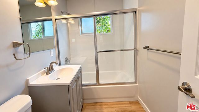 1344 W 107th Street, Los Angeles, CA 90044