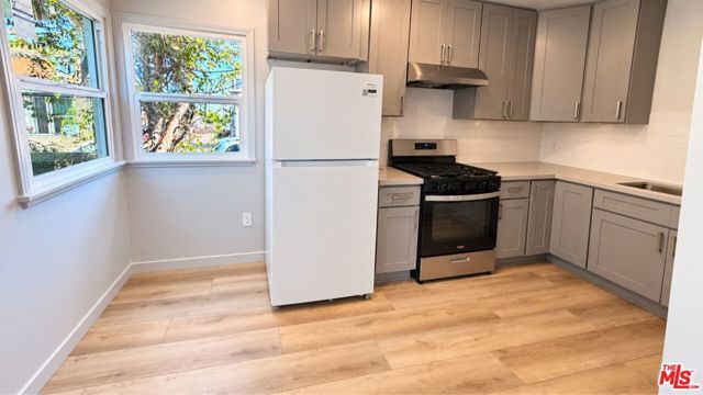 1344 W 107th Street, Los Angeles, CA 90044