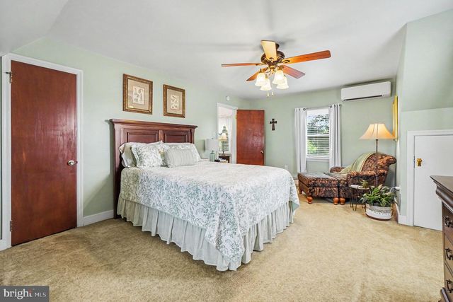 118 E QUEEN ST, Jonestown, PA 17038