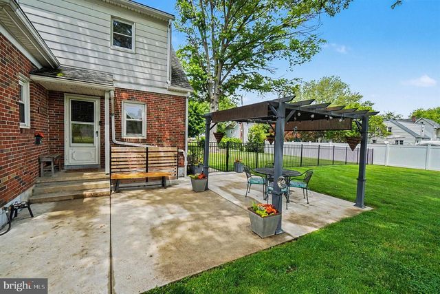 118 E QUEEN ST, Jonestown, PA 17038