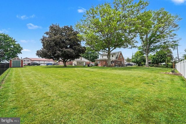 118 E QUEEN ST, Jonestown, PA 17038
