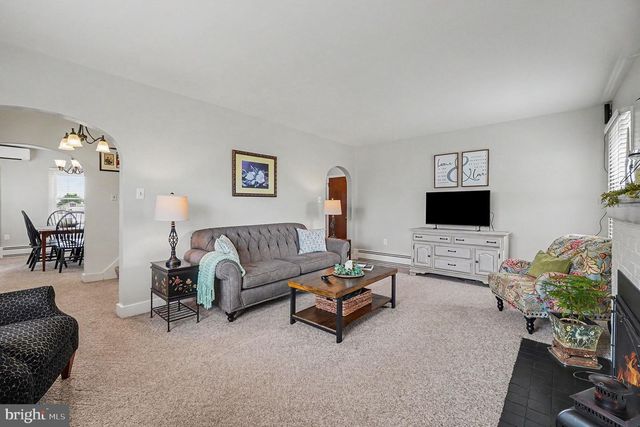 118 E QUEEN ST, Jonestown, PA 17038