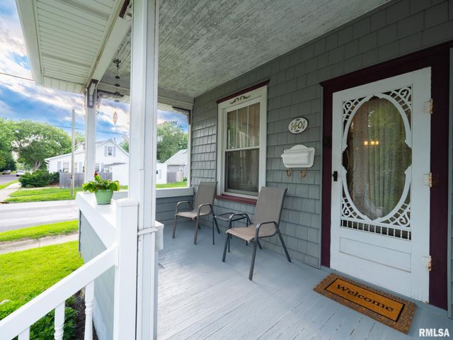 1401 CAROLINE Street, Pekin, IL 61554