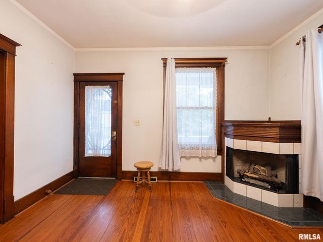1401 CAROLINE Street, Pekin, IL 61554