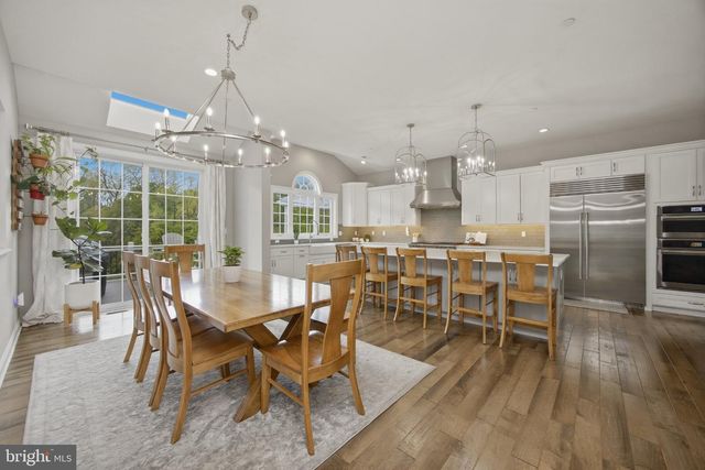 1050 HATCHES MILL DR, Media, PA 19063