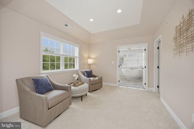 1050 HATCHES MILL DR, Media, PA 19063