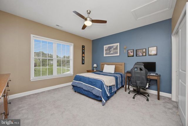 1050 HATCHES MILL DR, Media, PA 19063