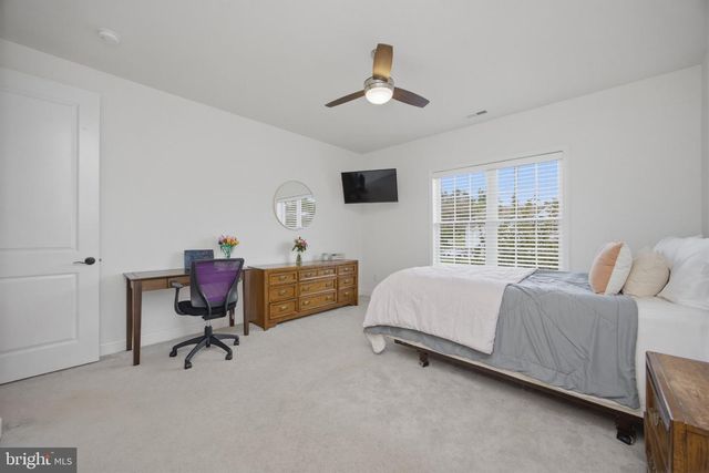 1050 HATCHES MILL DR, Media, PA 19063