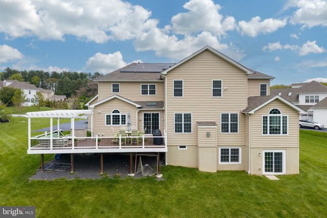 1050 HATCHES MILL DR, Media, PA 19063