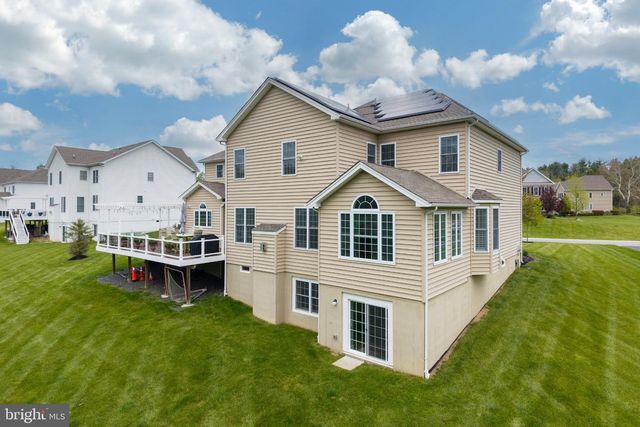 1050 HATCHES MILL DR, Media, PA 19063
