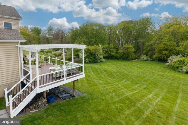 1050 HATCHES MILL DR, Media, PA 19063