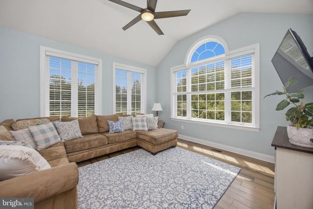 1050 HATCHES MILL DR, Media, PA 19063