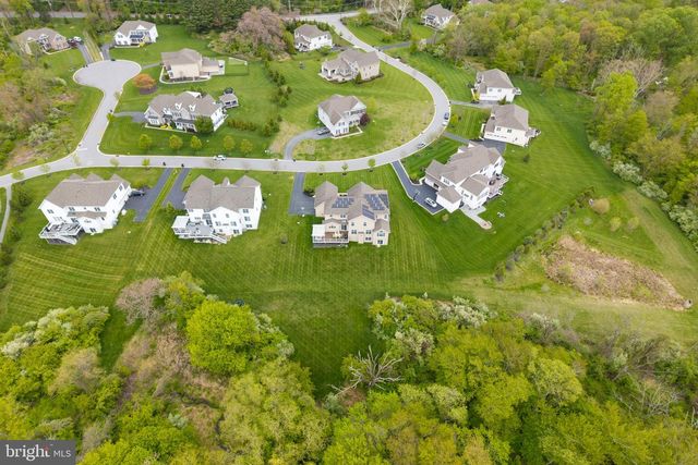 1050 HATCHES MILL DR, Media, PA 19063