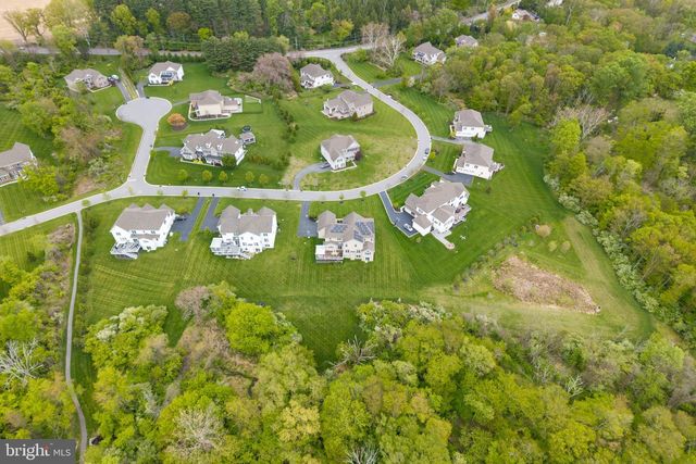 1050 HATCHES MILL DR, Media, PA 19063